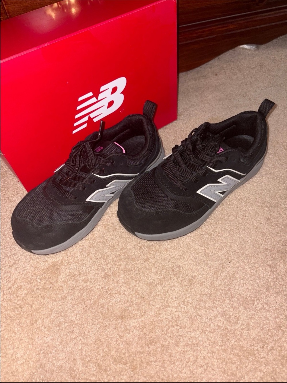 New Balance Elite Lite Women's Work Shoes 8.5 Wide (D)